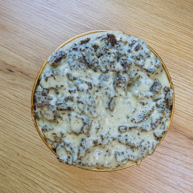 Crema Cookies and Cream Keto de cerca