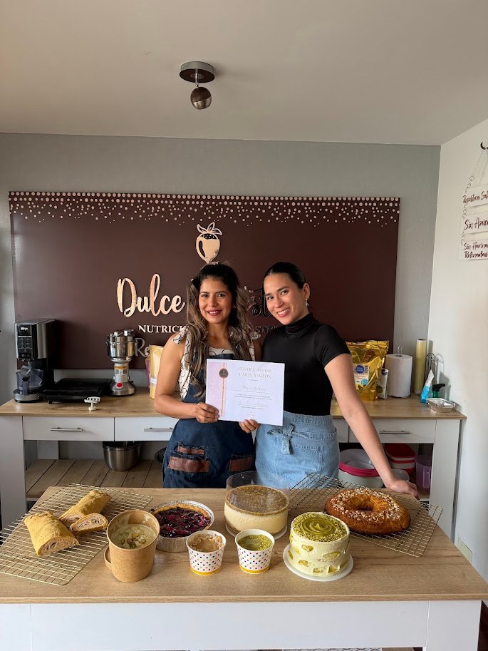 Catalina Cabrera, creadora de Dulce Bienestar, en su cocina